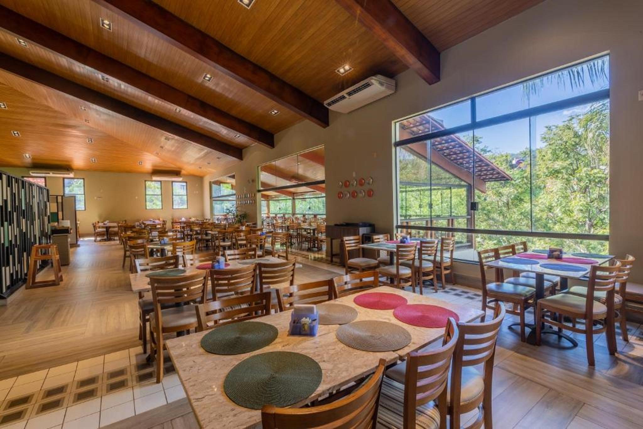 Rio Quente Resorts - Hotel Luupi Екстер'єр фото